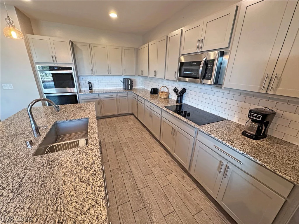 5119 Long Leaf, Pahrump, NV 89061