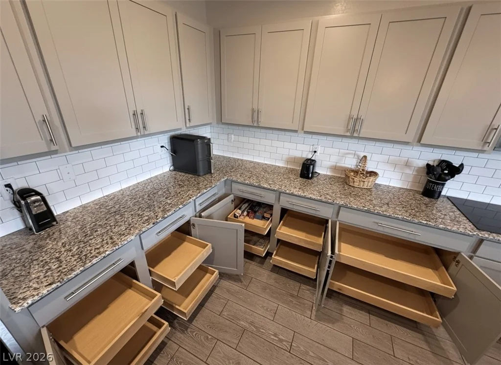 5119 Long Leaf, Pahrump, NV 89061