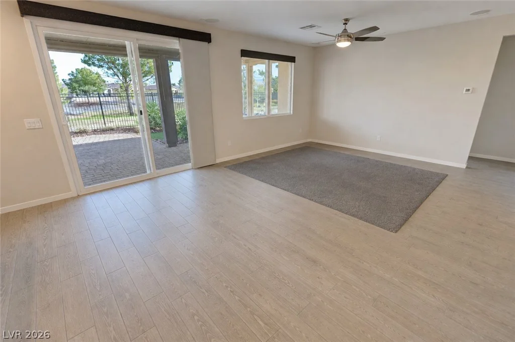 5119 Long Leaf, Pahrump, NV 89061