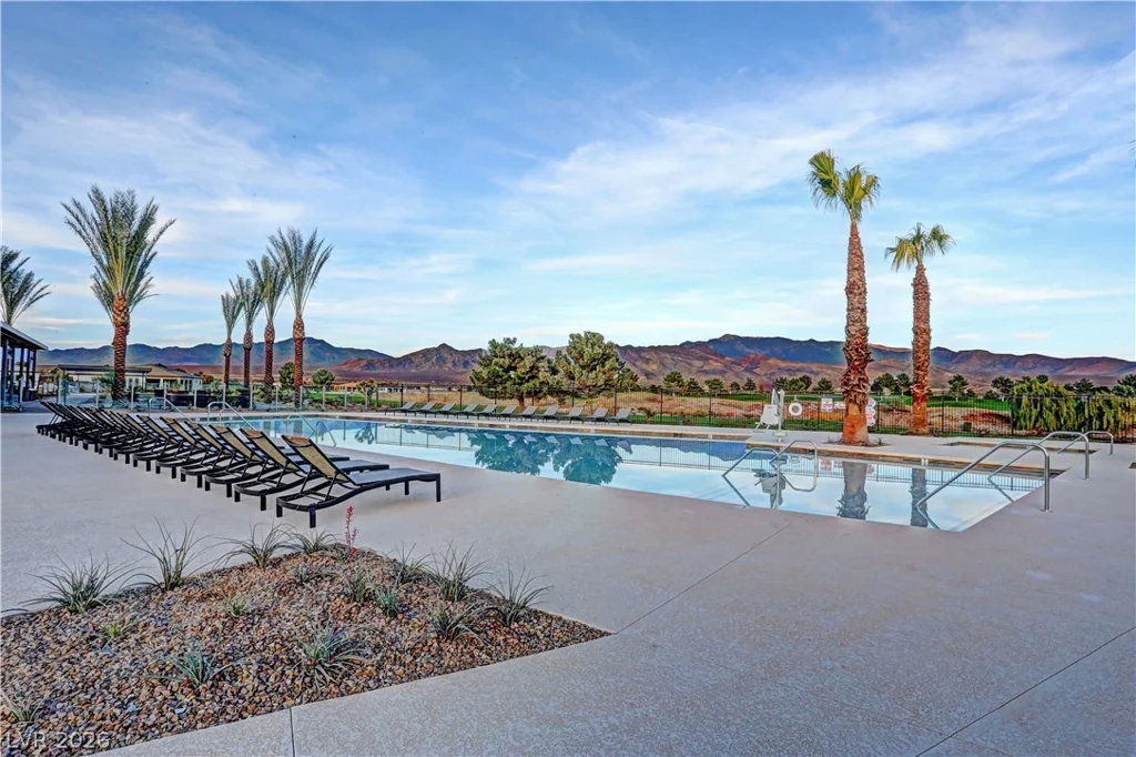 5119 Long Leaf, Pahrump, NV 89061