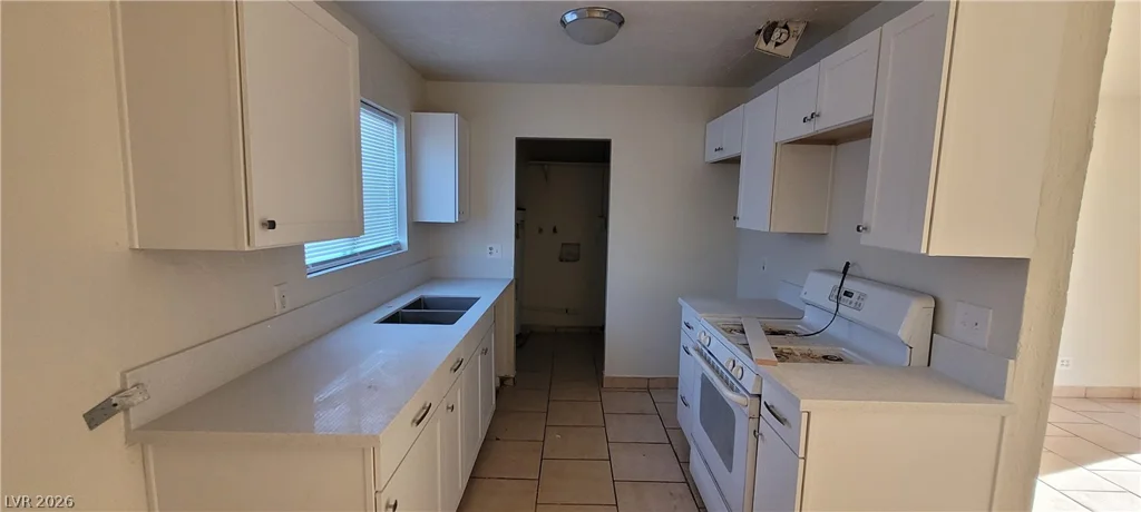 2740 Vita, North Las Vegas, NV 89030