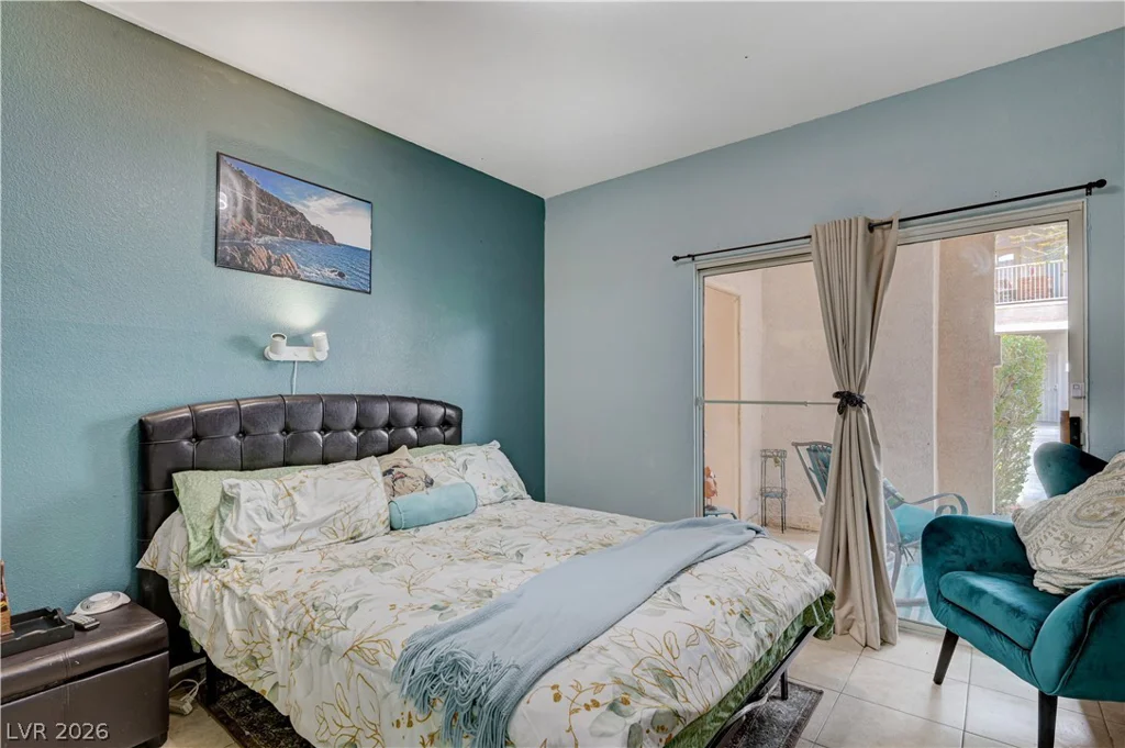 8555 Russell, Las Vegas, NV 89113