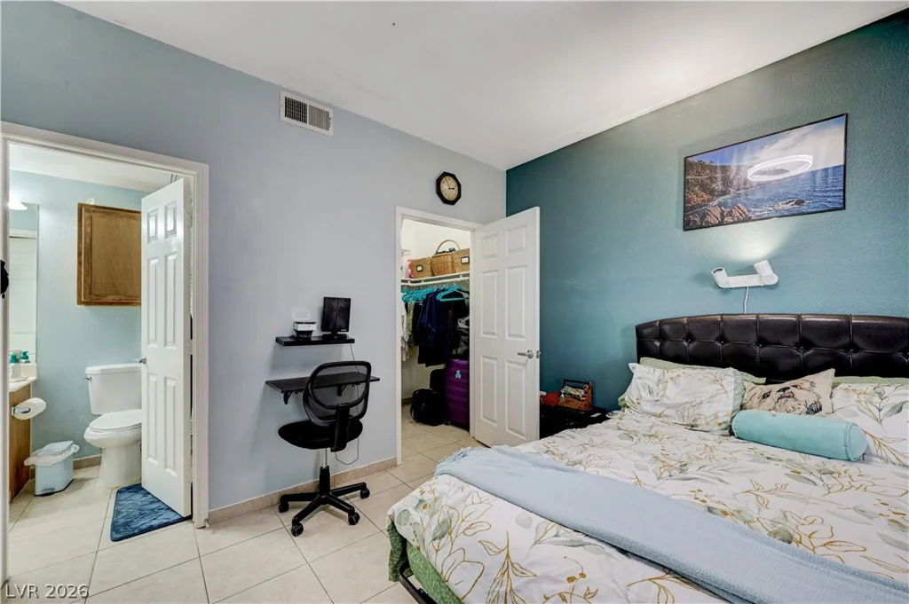 8555 Russell, Las Vegas, NV 89113