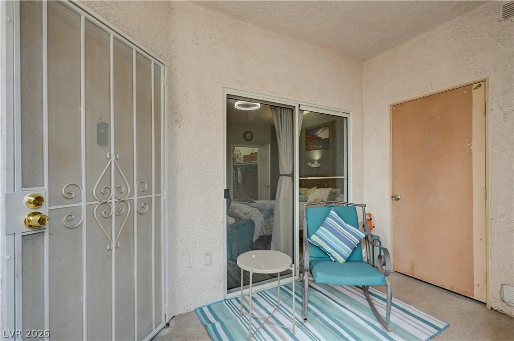 8555 Russell, Las Vegas, NV 89113