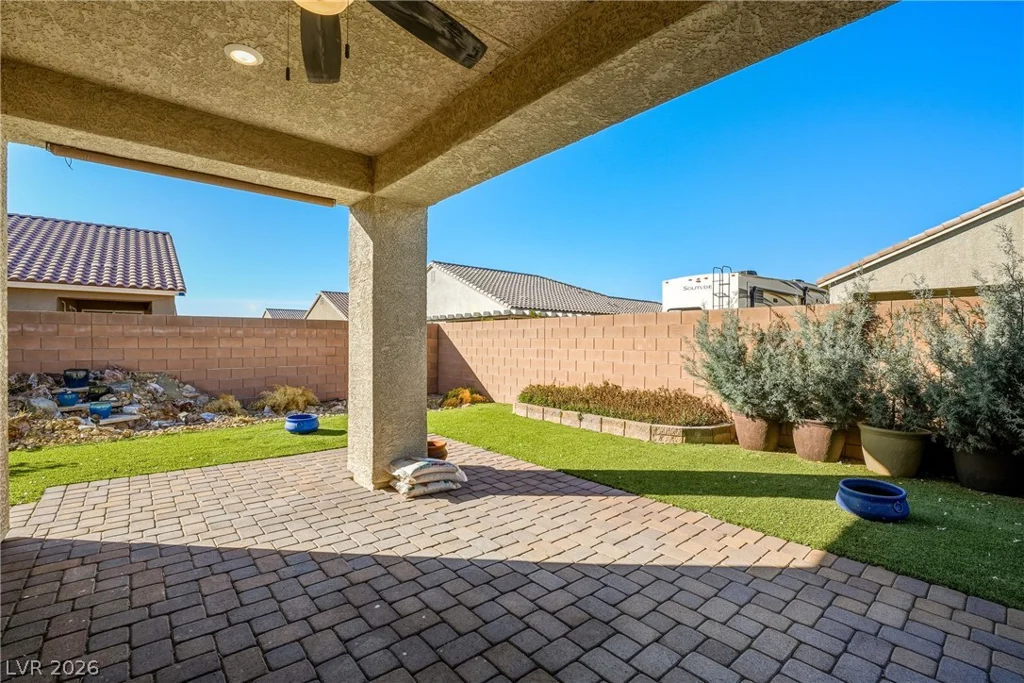 2598 Blossom, Pahrump, NV 89048