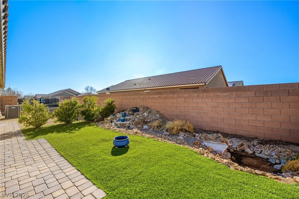 2598 Blossom, Pahrump, NV 89048