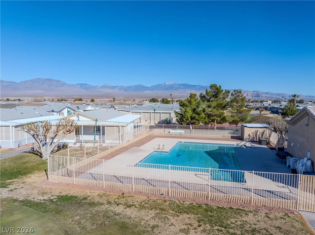 221 Montecito, Pahrump, NV 89048