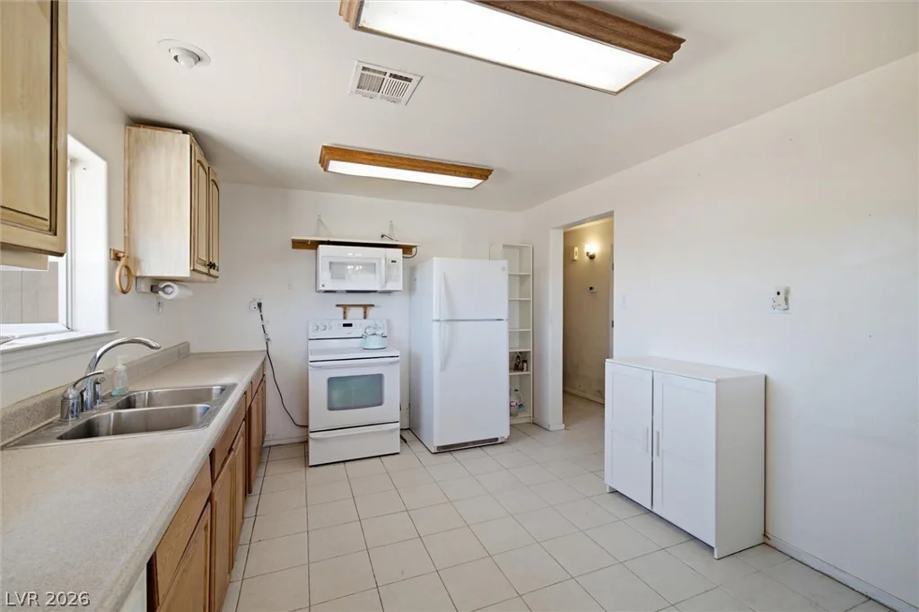 4991 Cheyenne, Pahrump, NV 89061