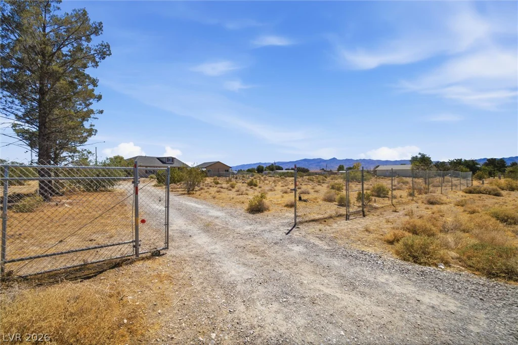4991 Cheyenne, Pahrump, NV 89061
