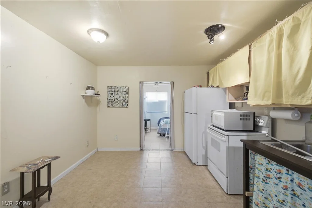 4991 Cheyenne, Pahrump, NV 89061