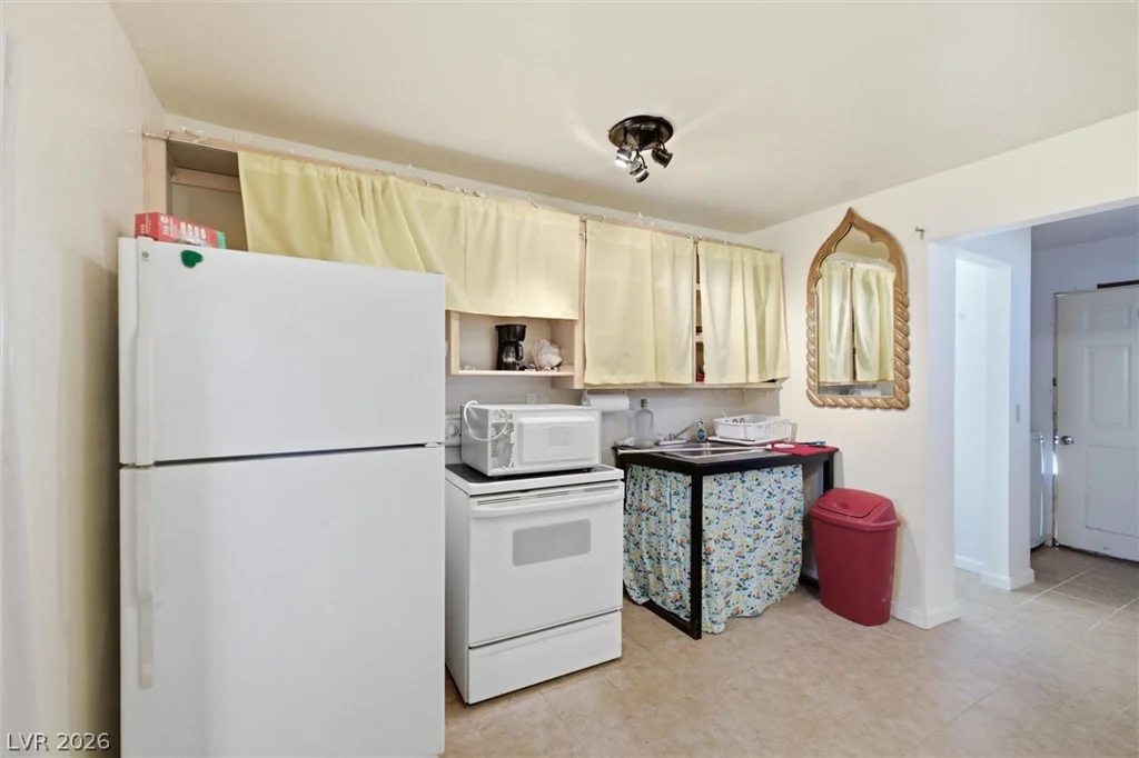 4991 Cheyenne, Pahrump, NV 89061