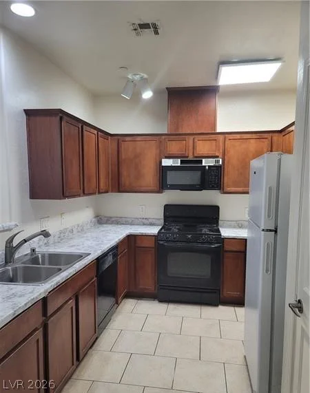 8324 Charleston, Las Vegas, NV 89117