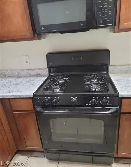 8324 Charleston, Las Vegas, NV 89117
