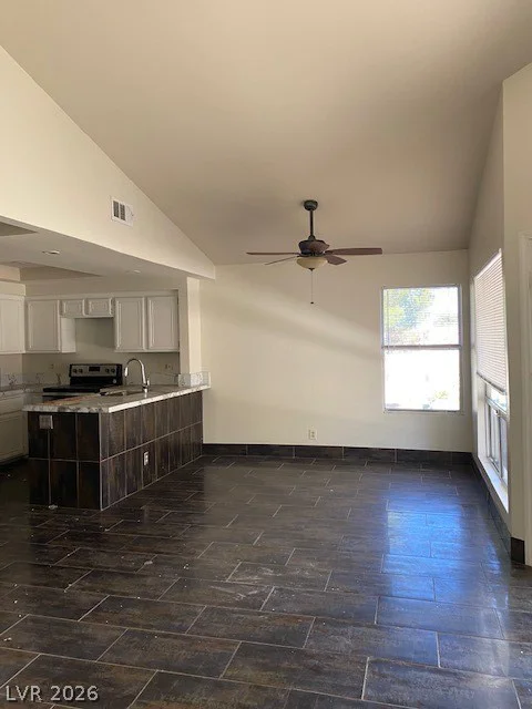 2761 Lodestone, Las Vegas, NV 89117