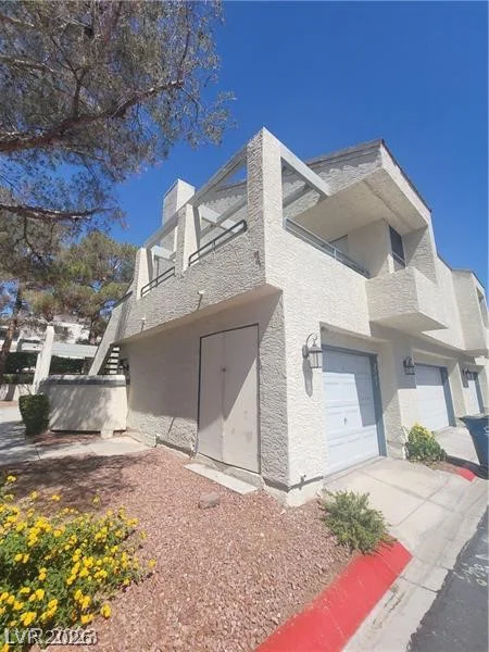 2761 Lodestone, Las Vegas, NV 89117