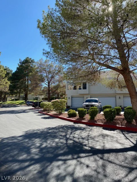 2761 Lodestone, Las Vegas, NV 89117