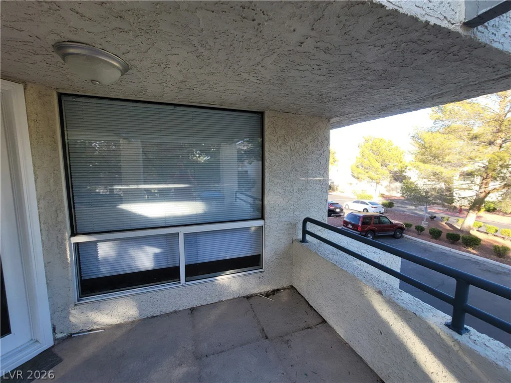 2761 Lodestone, Las Vegas, NV 89117