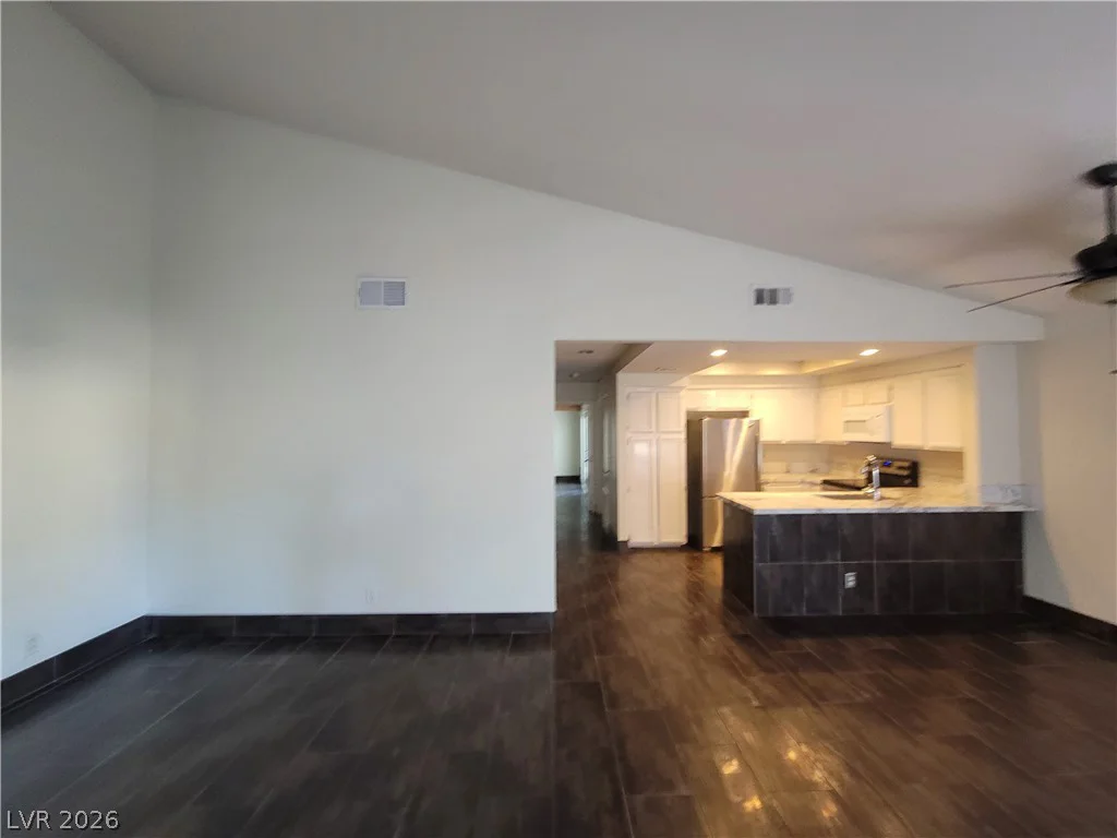 2761 Lodestone, Las Vegas, NV 89117