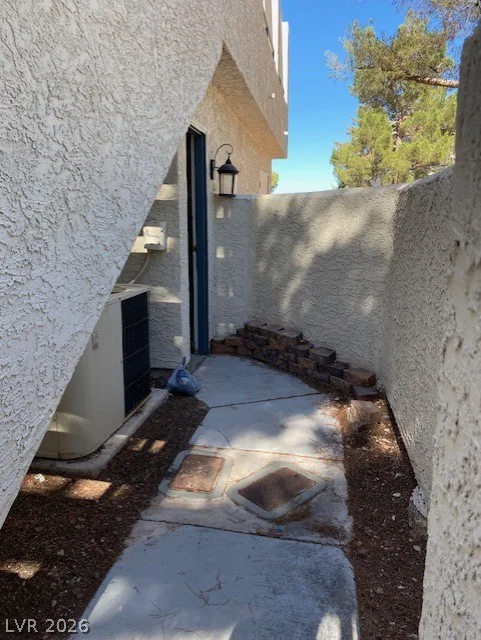 2761 Lodestone, Las Vegas, NV 89117