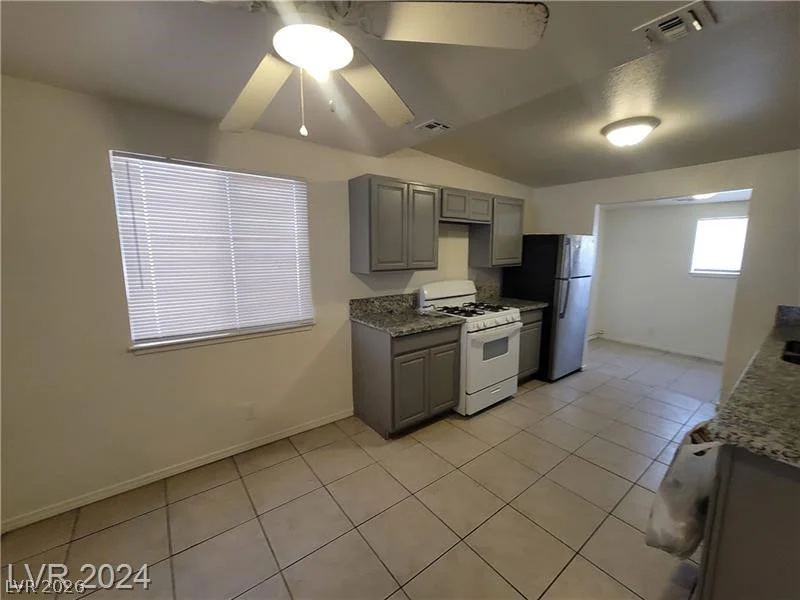 2564 San Marcos, Las Vegas, NV 89115