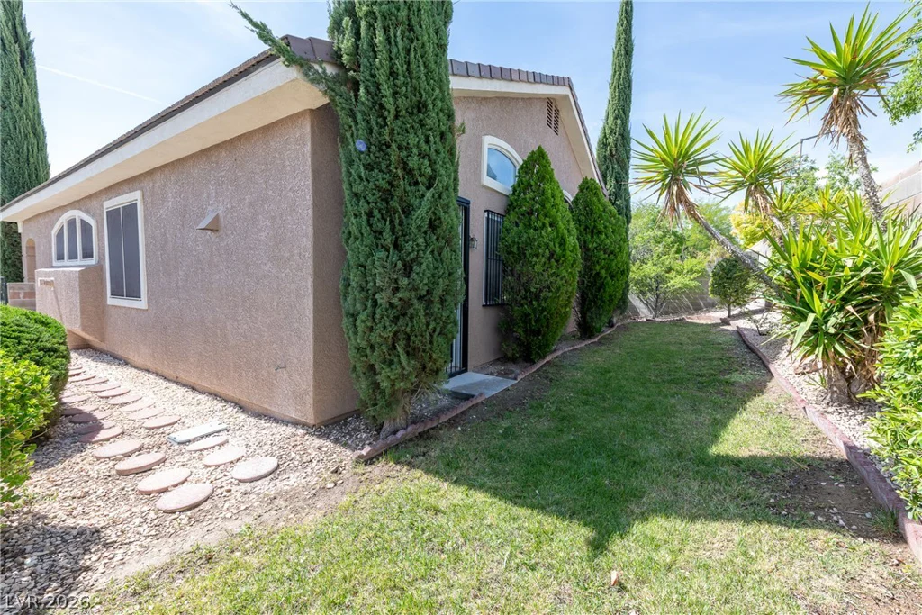 1037 Novara, Las Vegas, NV 89144