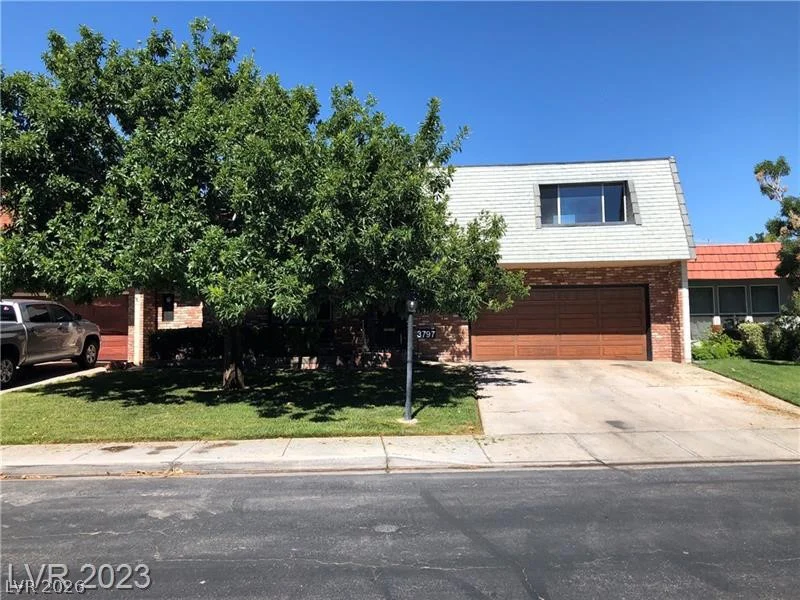 3797 Monument, Las Vegas, NV 89121