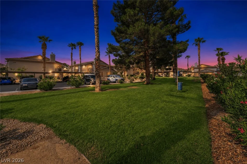 1341 Pinto Rock, Las Vegas, NV 89128