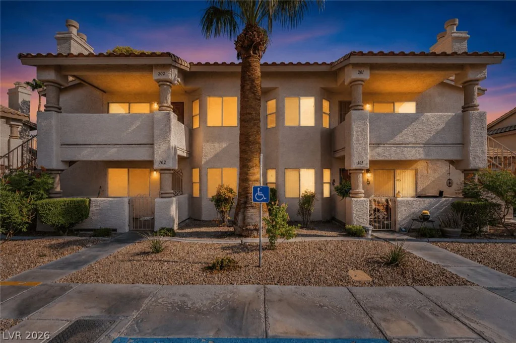 1341 Pinto Rock, Las Vegas, NV 89128