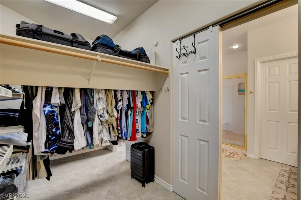 74 Tamarron Cliffs, Las Vegas, NV 89148