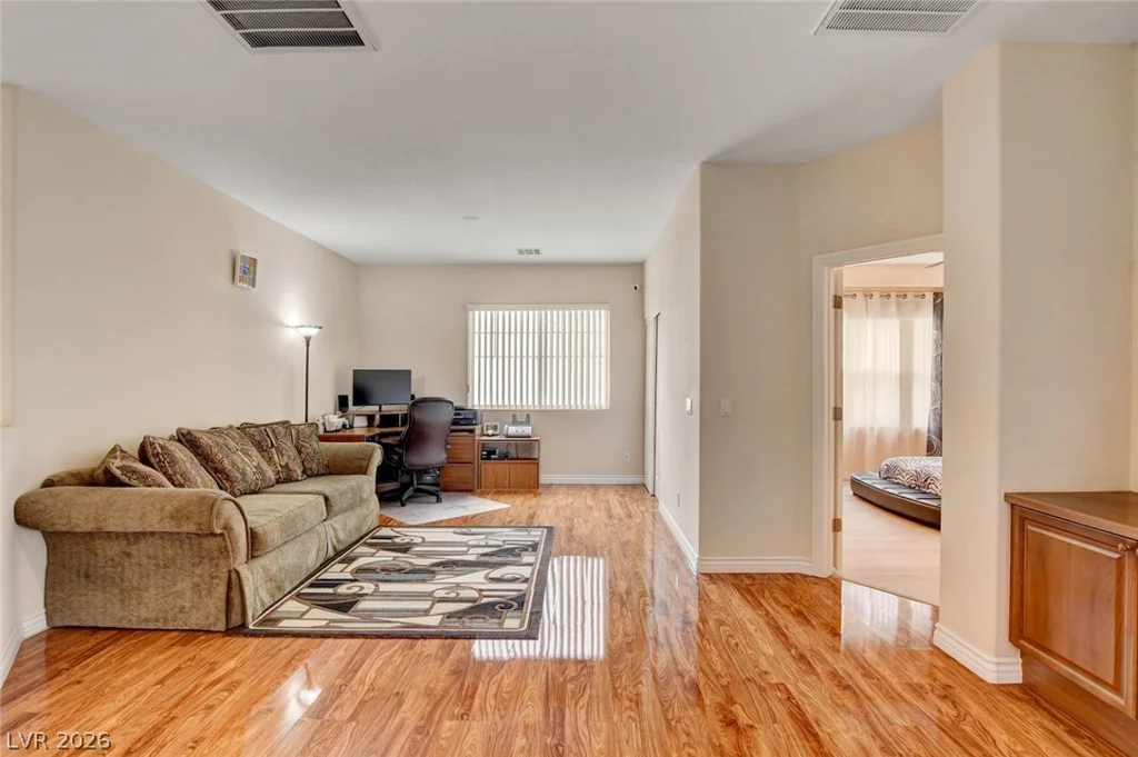 74 Tamarron Cliffs, Las Vegas, NV 89148