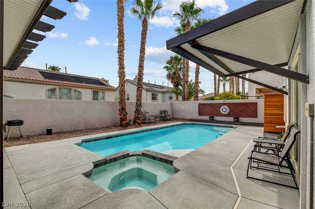 74 Tamarron Cliffs, Las Vegas, NV 89148