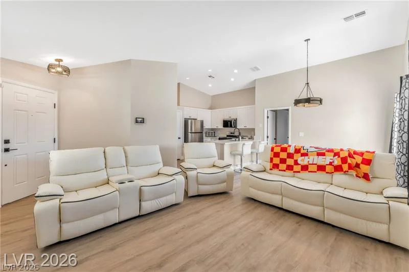 4375 Pittsfield, Las Vegas, NV 89115