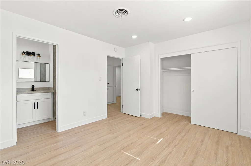 2000 Constantine, Las Vegas, NV 89101