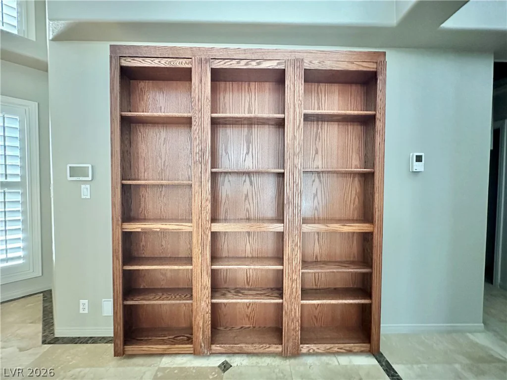 7802 Harbour Towne, Las Vegas, NV 89113