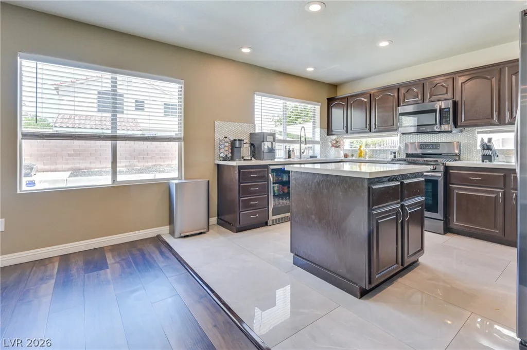1536 Orchard Valley, Las Vegas, NV 89142