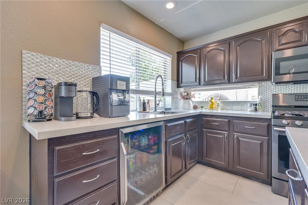 1536 Orchard Valley, Las Vegas, NV 89142