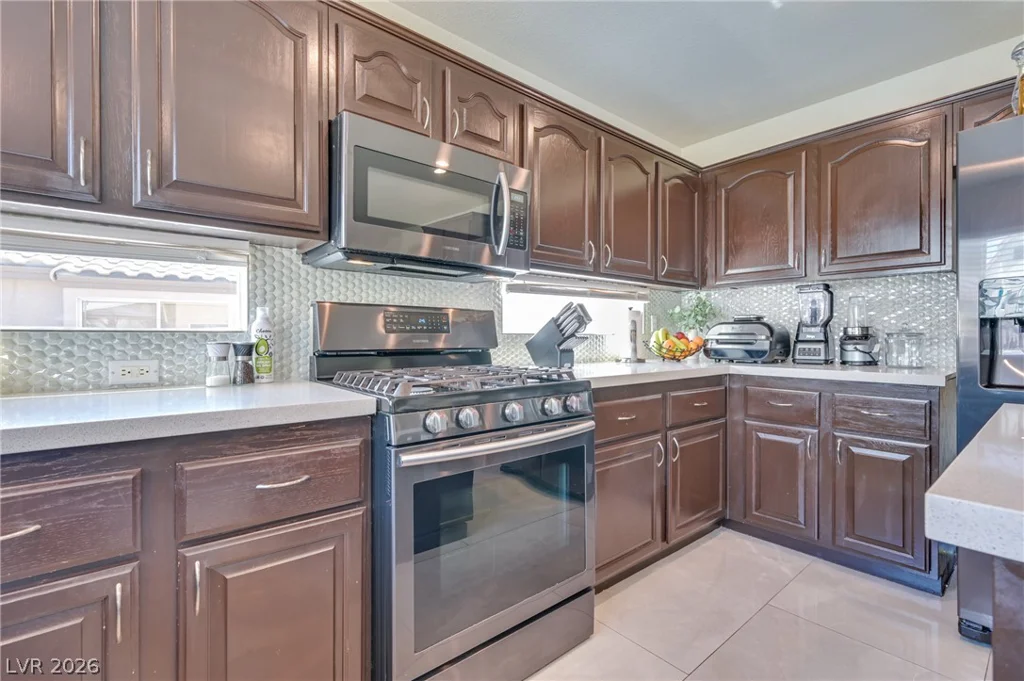 1536 Orchard Valley, Las Vegas, NV 89142