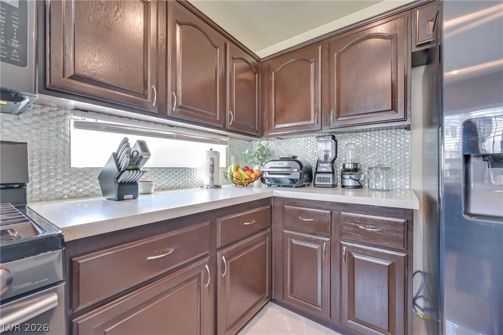 1536 Orchard Valley, Las Vegas, NV 89142