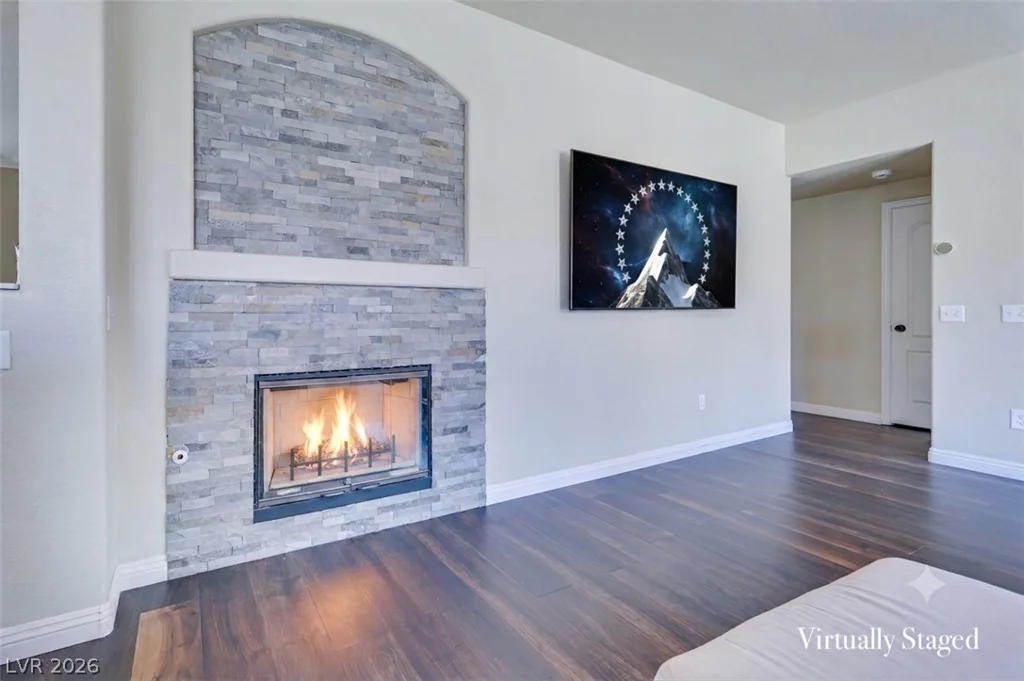 1536 Orchard Valley, Las Vegas, NV 89142
