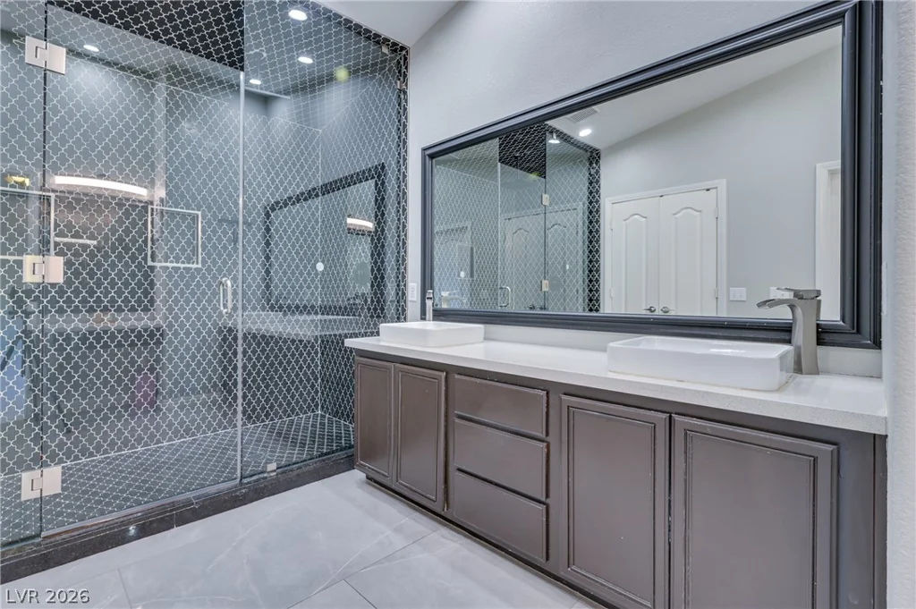 1536 Orchard Valley, Las Vegas, NV 89142