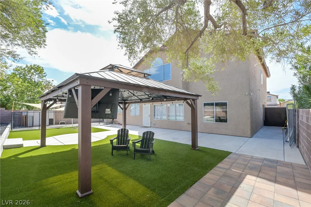 1536 Orchard Valley, Las Vegas, NV 89142