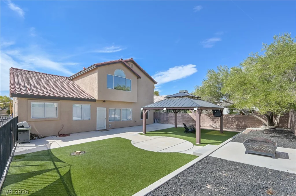 1536 Orchard Valley, Las Vegas, NV 89142