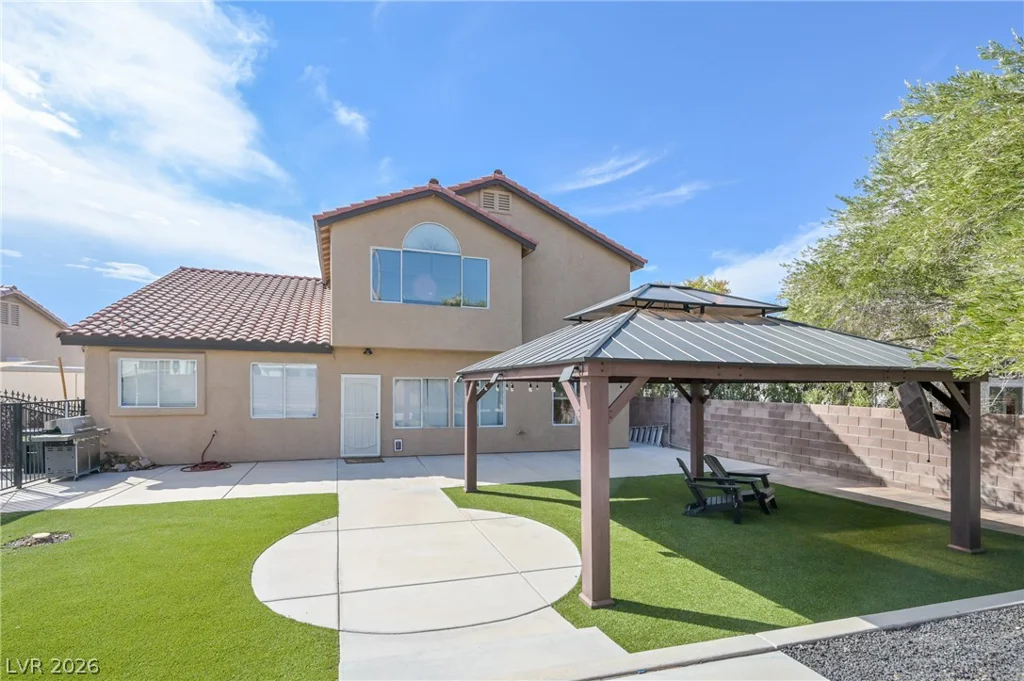 1536 Orchard Valley, Las Vegas, NV 89142