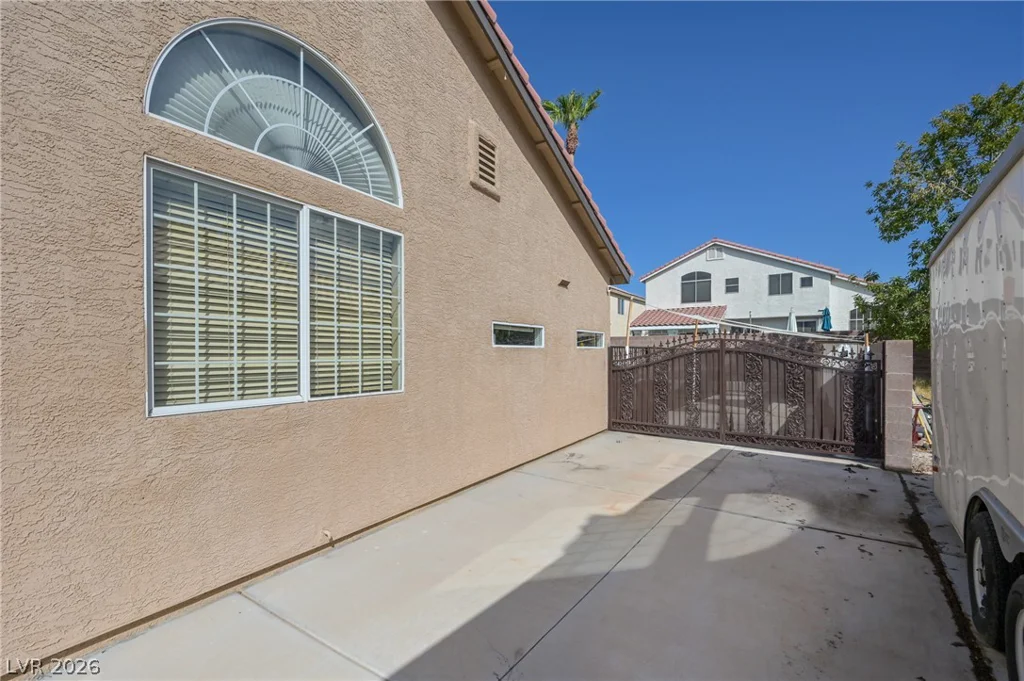 1536 Orchard Valley, Las Vegas, NV 89142
