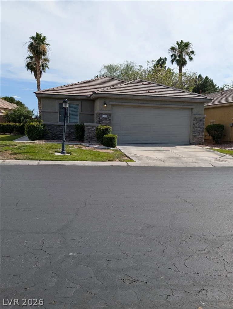 5439 Golden Leaf, Las Vegas, NV 89122