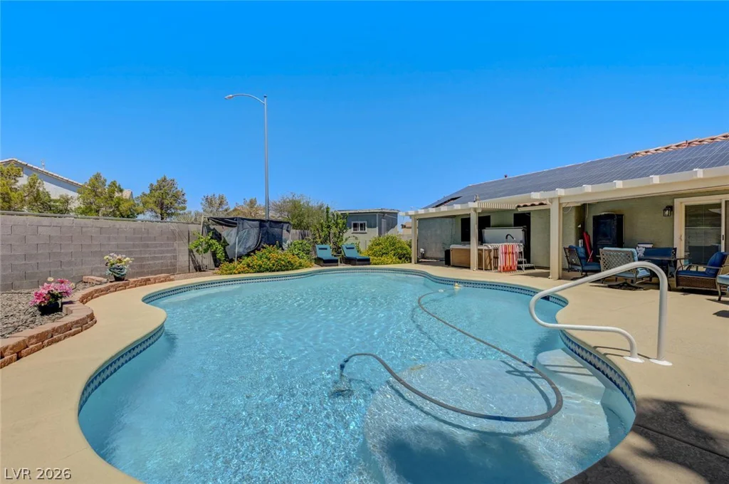 1101 Hutch, Henderson, NV 89015