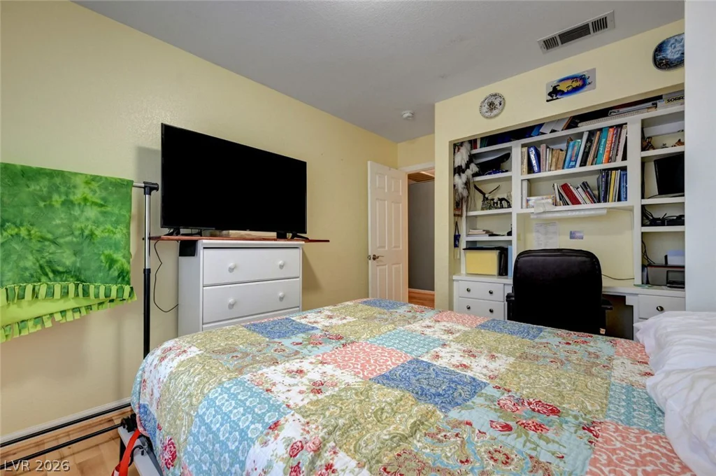1101 Hutch, Henderson, NV 89015