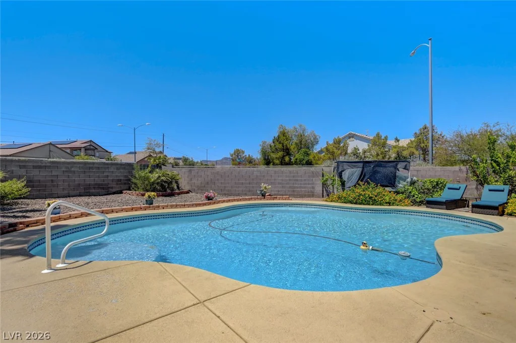 1101 Hutch, Henderson, NV 89015