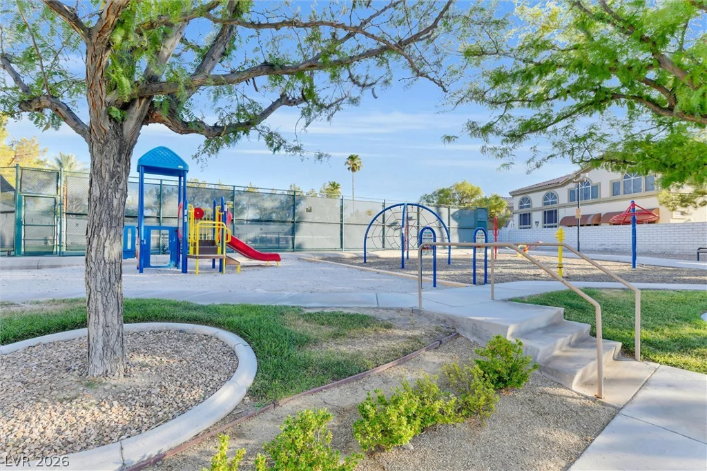 86 Teton Pines, Henderson, NV 89074