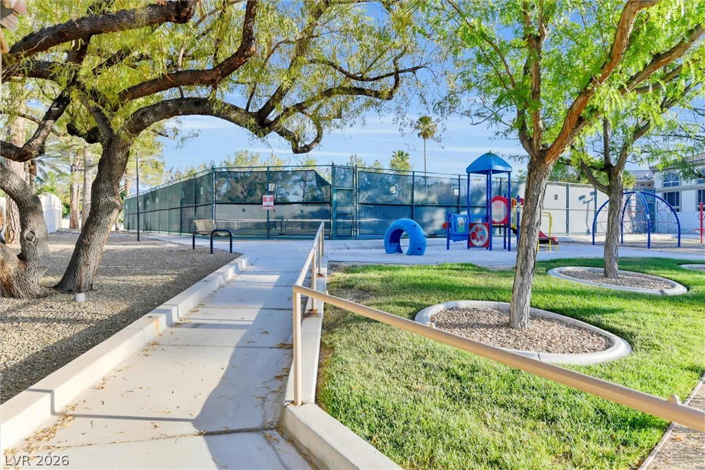 86 Teton Pines, Henderson, NV 89074